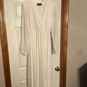 Lulu's Wondrous White Lilies White Maxi Dress